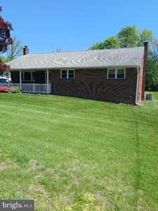 640 Wyndom Ter