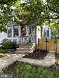 112 E Cooke Ave