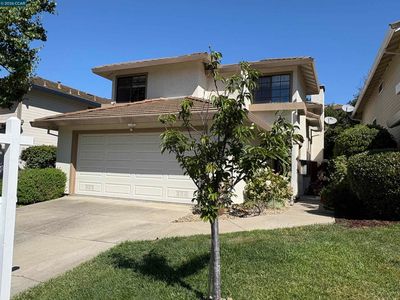 2259 Foxhill Dr
