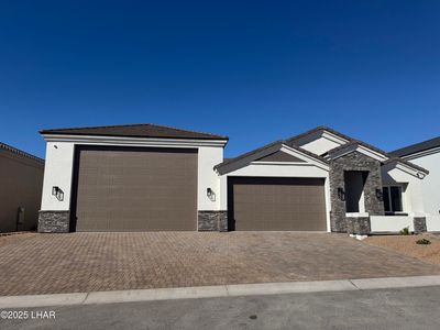 1755 E Persimmon Ave