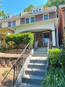 2212 Maplewood Ave