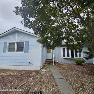 434 Shore Line Place