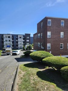 324 Strawberry Hill Avenue APT B208