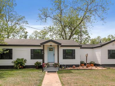 162 Jackson Ave