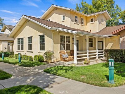 1332 Kate Ct