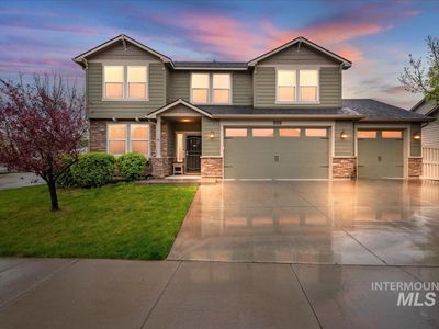 1011 W Riodosa Dr