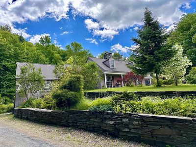 1883 Crosstown Rd