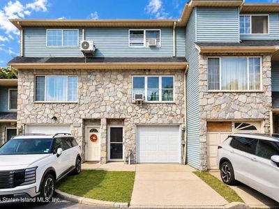16 Temple Ct