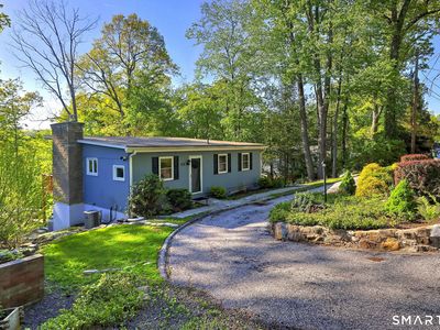 Property at 20 Oak Road, New Milford, CT