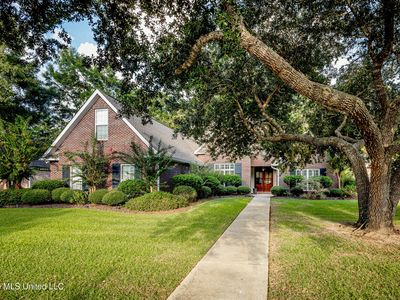 812 Canebrake Dr