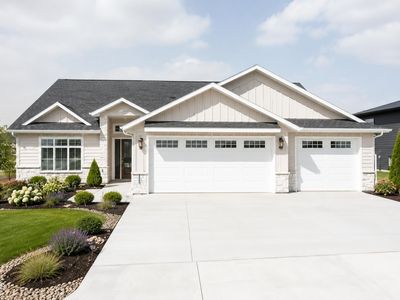 4002 Valley Dr
