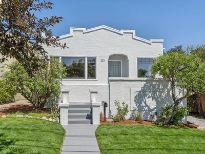 214 Mandalay Rd