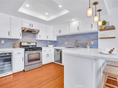 765 W 26th St Unit 211