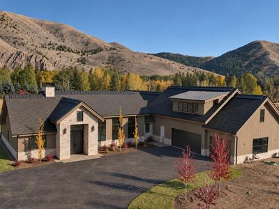21 Cliff View Way