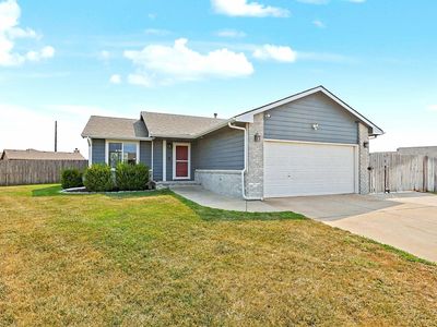 1899 W Saddle Brooke St