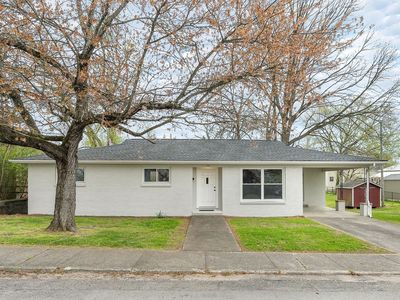 Property at 106 N Main St, Sparta, TN