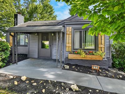 555 Secrist Ln