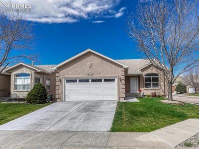 5160 Greenleaf Dr