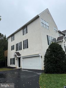 701 Whispering Brooke Dr