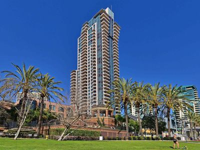 550 Front St Unit 404