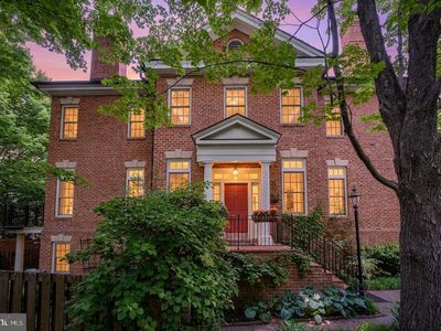 2026 Mayfair McLean Ct
