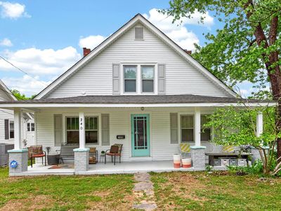 240 Lanier Dr