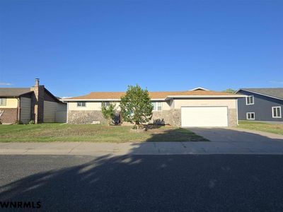 2009 Avenue N