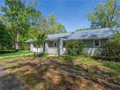 562 Oswichee Rd