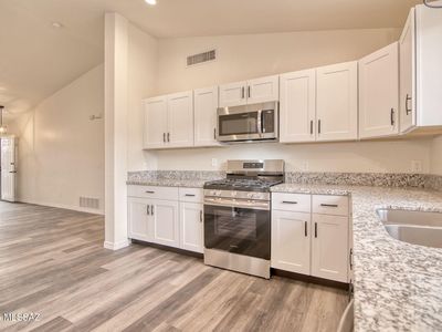 2113 N Jacana Loop
