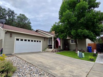1090 Penelope Ct