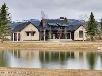 9337 Basin Dr