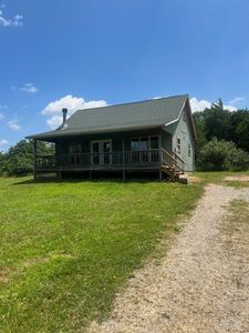 252 Bradley Ln