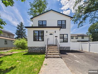 64 Graham Pl