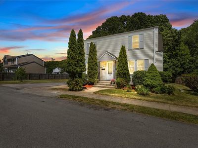 58 Perkins Ave