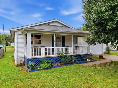 5009 Altizer Ave