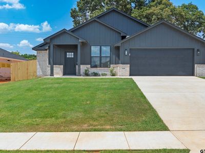 16522 Crossing Cir