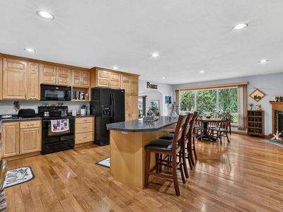 1112 Pine Tree Blvd