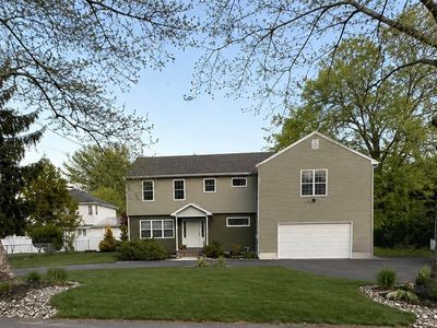 19 Forest Hill Avenue
