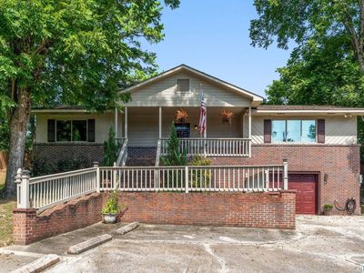 3963 Lorna Rd