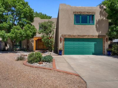 2408 Calle De Panza NW