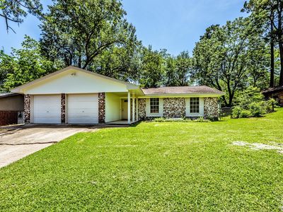 2615 Chimney Rock Rd