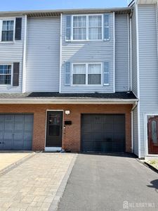 53 Larch St