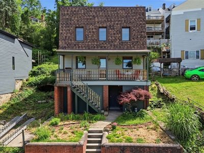 70 Holt St