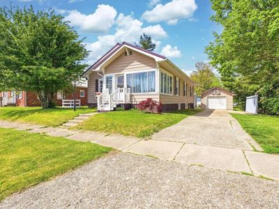 Property at 412 W 6th St, Bicknell, IN