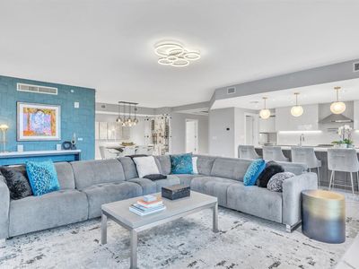 1507 SE 15th Street #302