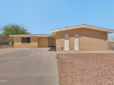 10400 Lambda Dr