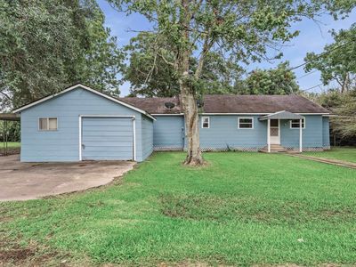 Property at 12992 Ward Cir, Hamshire, TX