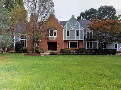 48 Saint George Ct