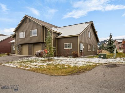 387 Candlelight Meadow Dr