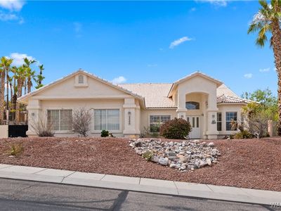 2886 Desert Vista Dr